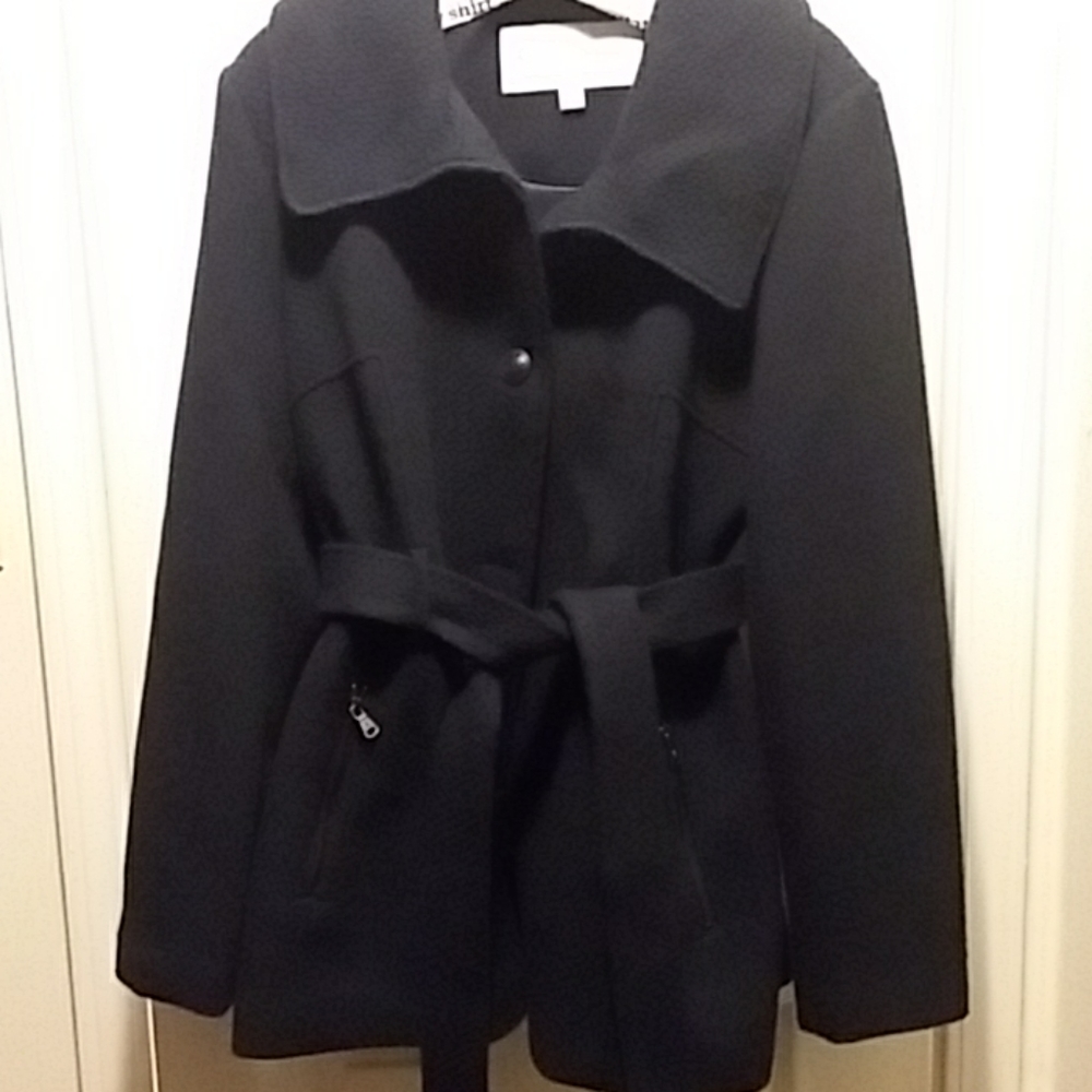 NWOT Jessica Simpson Coat LG